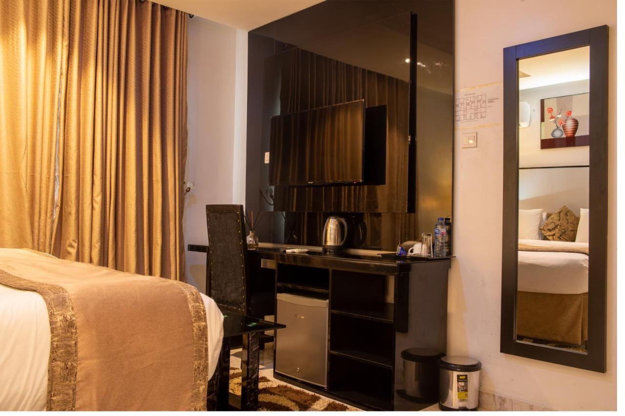 Ziroc Residence Lekki Phase 1 Luaran gambar